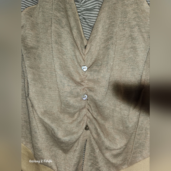 Two tone tank - Picture 9 of 9